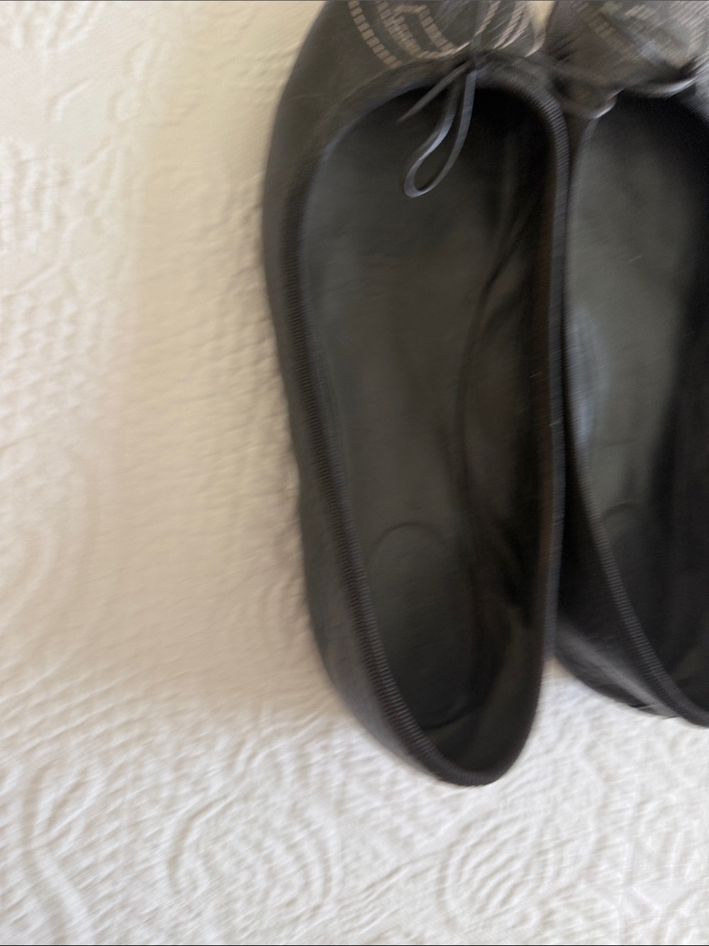 Gucci Black Leather Ballet Flats - Women's Classic Slip-On - Picture 5 of 6
